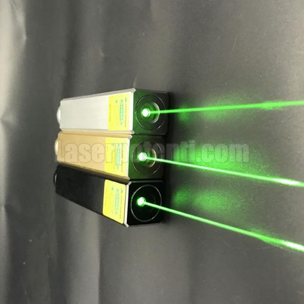 Puntatore laser verde astronomico economico e ad alta potenza 200mW - 500mW